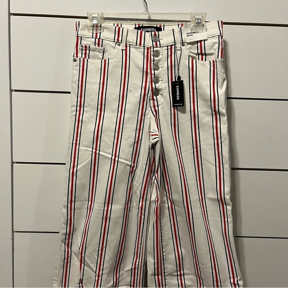 Express High Waisted Striped Button Fly Cropped Wide Leg Jeans NWT - Picture 3 of 9